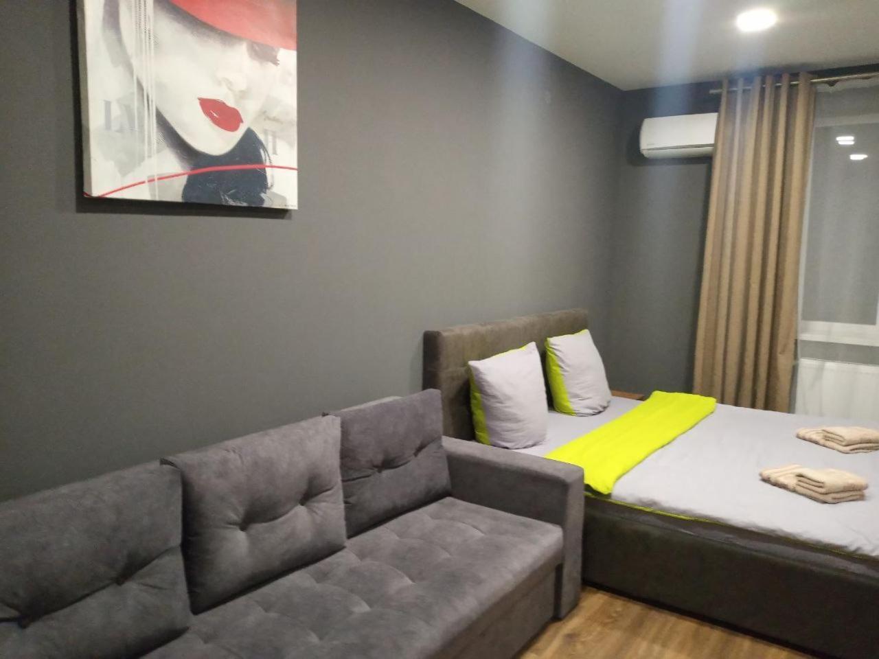 Apartment Yes 41 Oujhorod Extérieur photo