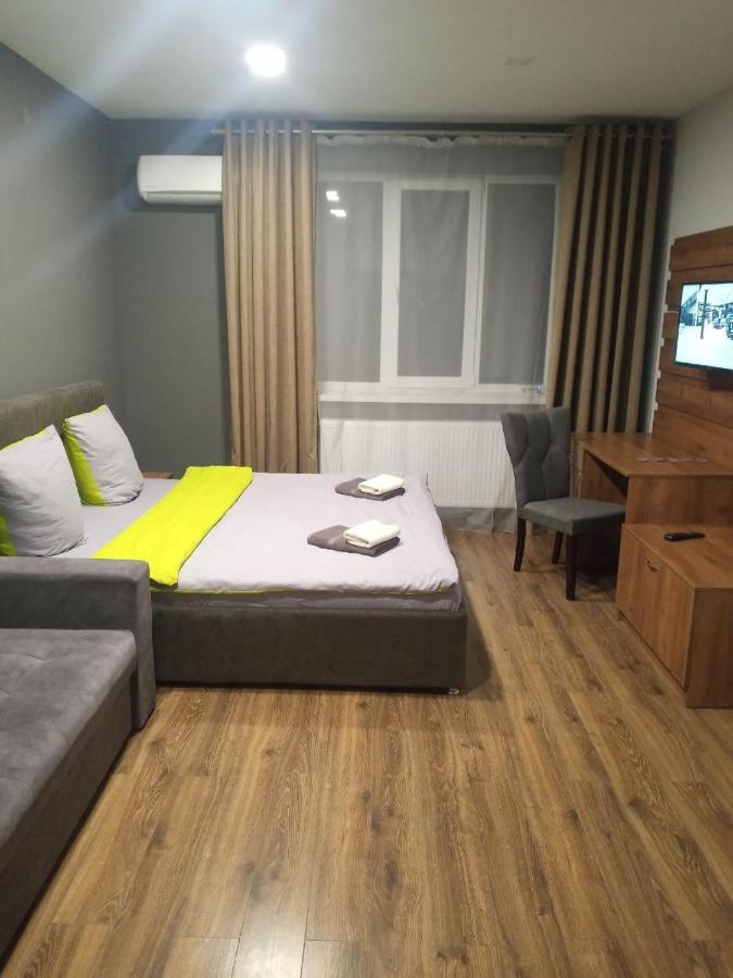Apartment Yes 41 Oujhorod Extérieur photo
