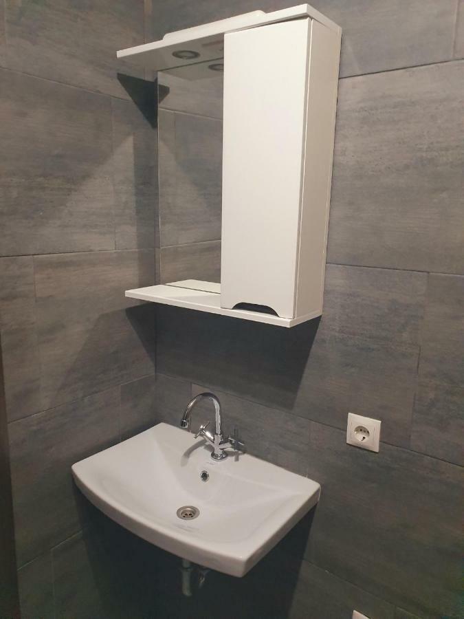 Apartment Yes 41 Oujhorod Extérieur photo